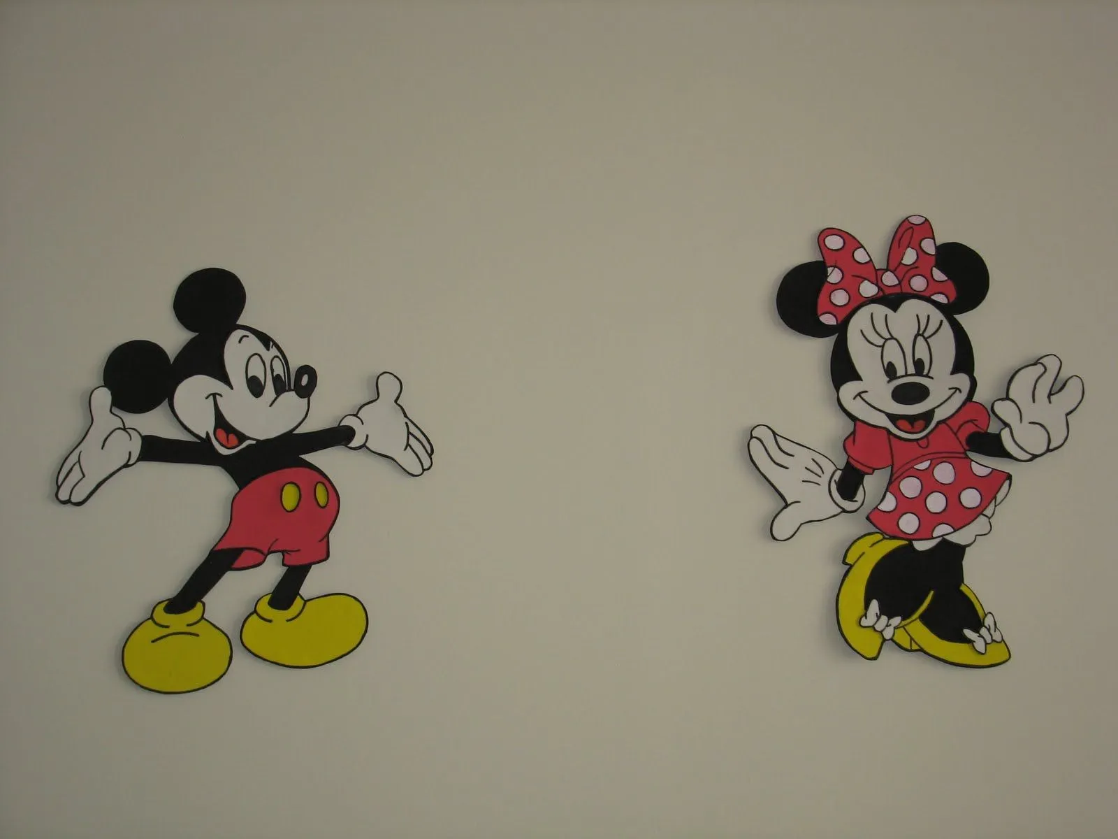 El baúl de Ana Belén: Mickey y Minnie mouse en goma eva