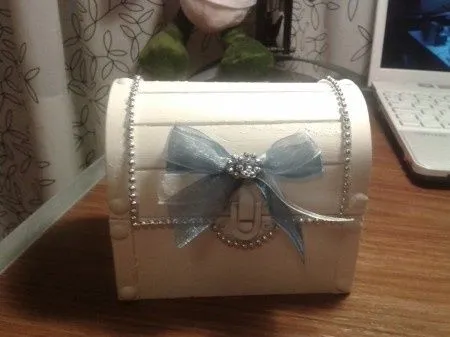 Mi baúl para los anillos - Página 2 - Manualidades - Foro Bodas.net Mi baúl para los anillos - Página 2 - Manualidades - Foro Bodas.net