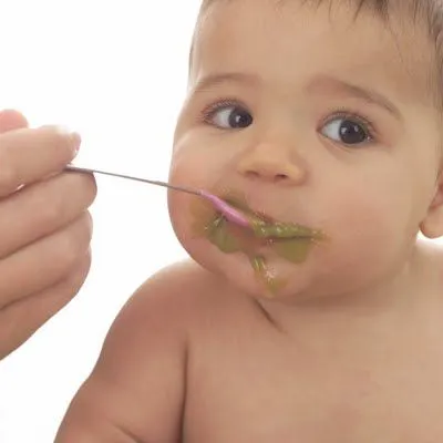 Bebe comiendo papilla | El Embarazo: todo lo que una embarazada ... Bebe comiendo papilla | El Embarazo: todo lo que una embarazada ...