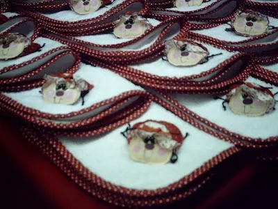 Bebé Ensueños: Vaquitas de San Antonio Souvenir