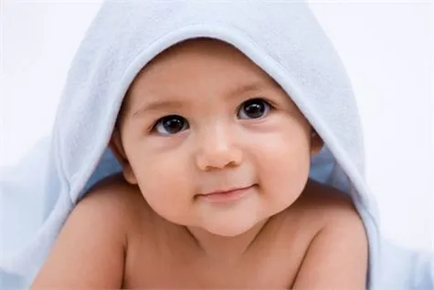 Bebe | Mentes Curiosas