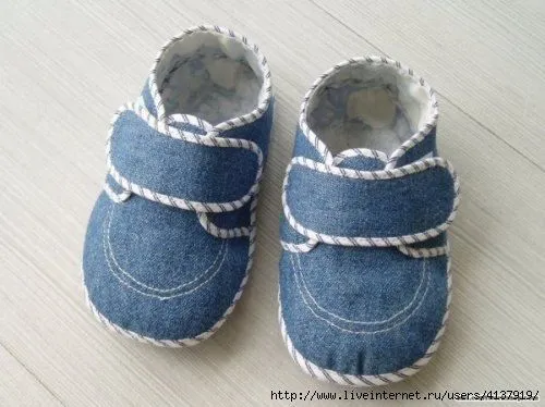 Bebè on Pinterest | Baby Shoes, Shoe Pattern and Slippers