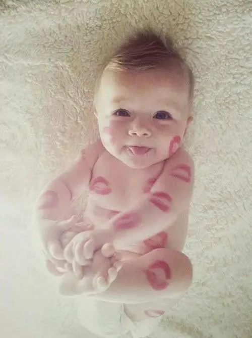 Bebés on Twitter: "Comértelo a besos!! http://t.co/yLZrHmyvJx"