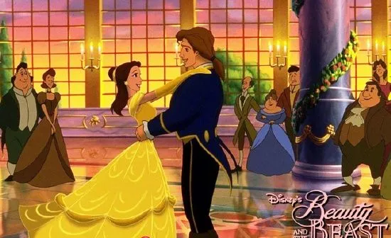 La Bella Y La Bestia: ENTORNO FÍSICO y ESPACIOS La Bella Y La Bestia: ENTORNO FÍSICO y ESPACIOS