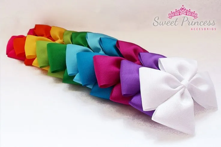 Bellos lazos para las hermosas princesitas de la casa! #lazos ... Bellos lazos para las hermosas princesitas de la casa! #lazos ...