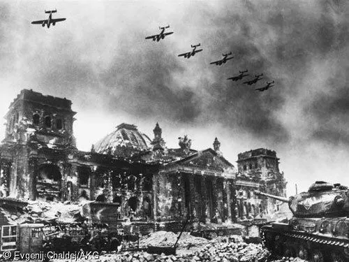 berlin-ruinas-reichstag.jpg