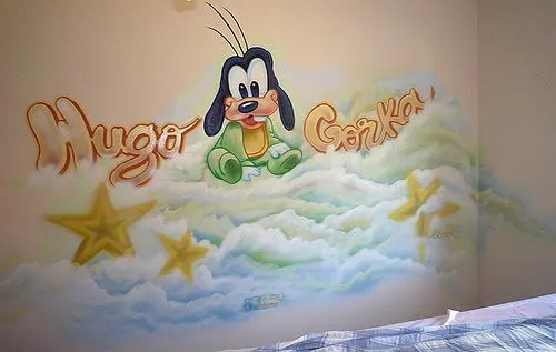 Berok Graffiti mural profesional en Barcelona: Fotos habitaciones ...