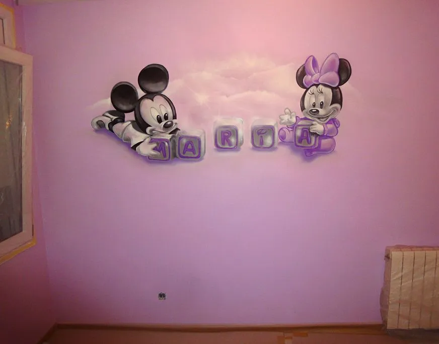 Berok Graffiti mural profesional en Barcelona: Mural de Mickey ...