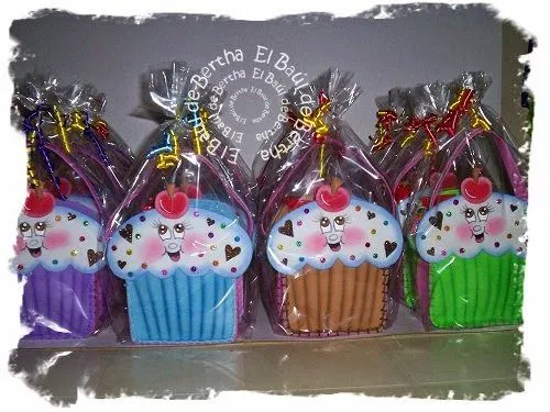BERTHA MANUALIDADES *.:。✿: Cotillon CupCake BERTHA MANUALIDADES *.:。✿: Cotillon CupCake
