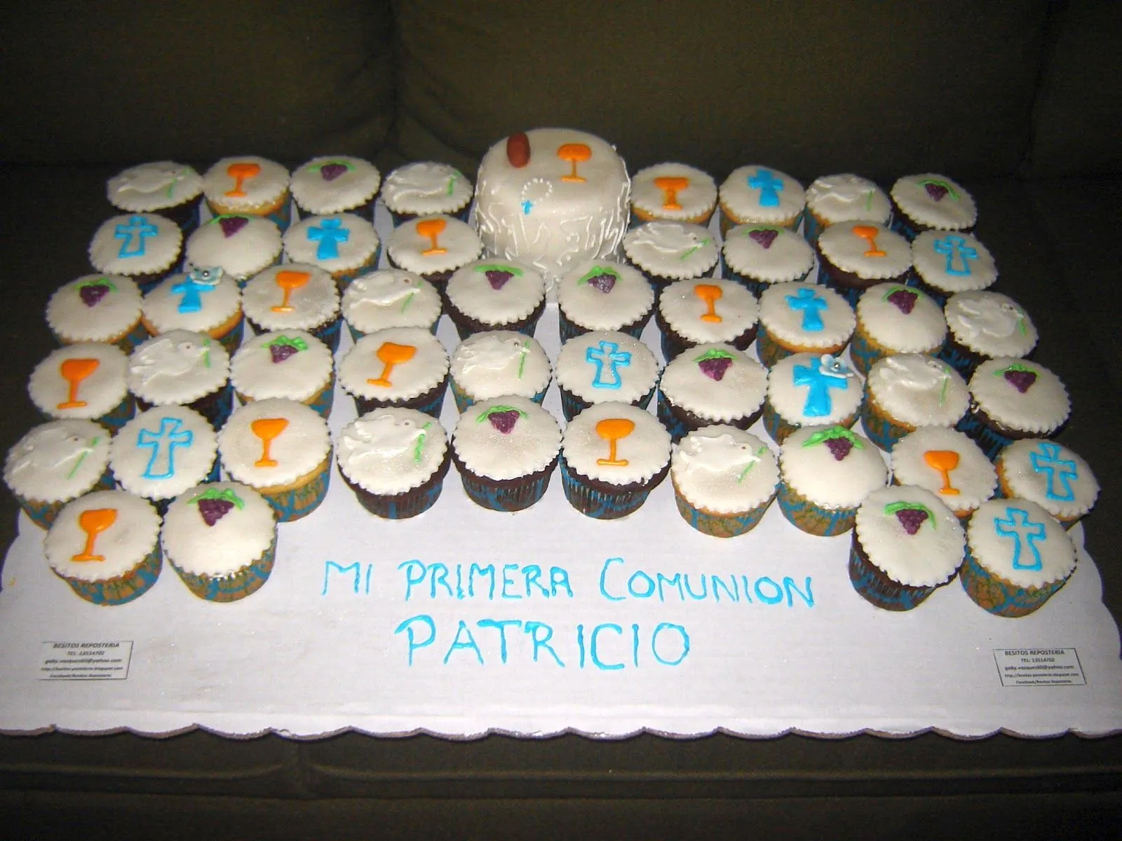 BESITOS PASTELERIA, REPOSTERIA Y MESAS DULCES