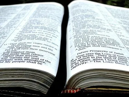 Biblia, Abierta - Imágenes gratis en Pixabay Biblia, Abierta - Imágenes gratis en Pixabay