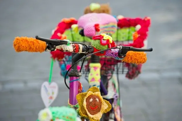 Bicicletas decoradas con globos - Imagui
