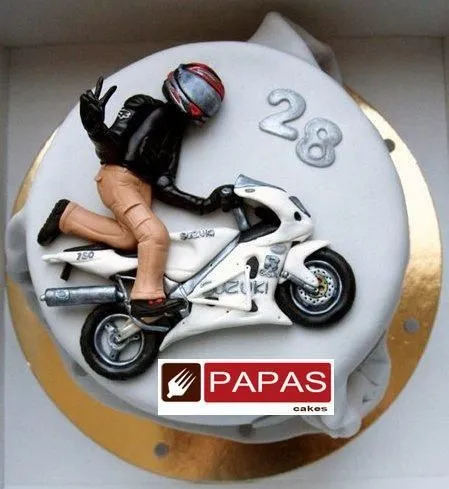 Biker cake | Tortas para hombres | Pinterest