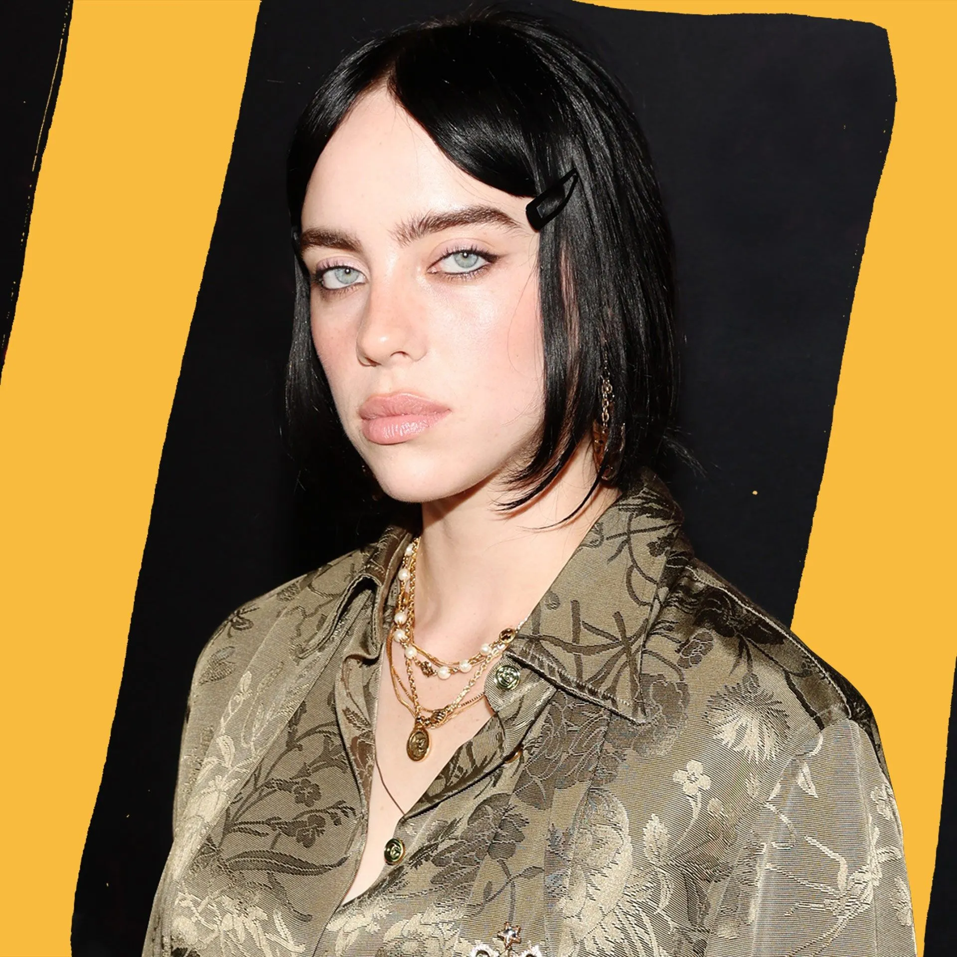 Billie Eilish Says She Felt Like Her Body Was 'Gaslighting' Her for Years |  Teen Vogue