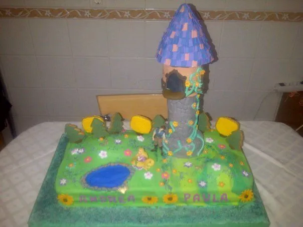 Bizcocho de rapunzel - Imagui