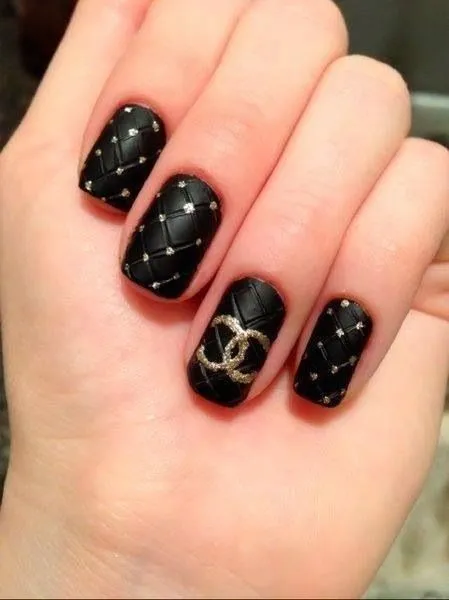 Black Nails on Pinterest | Fiestas, Nailart and Nail Art