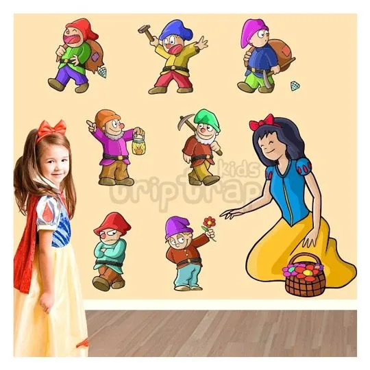Blancanieves y los siete enanitos en vinilo | Decoideas.Net Blancanieves y los siete enanitos en vinilo | Decoideas.Net