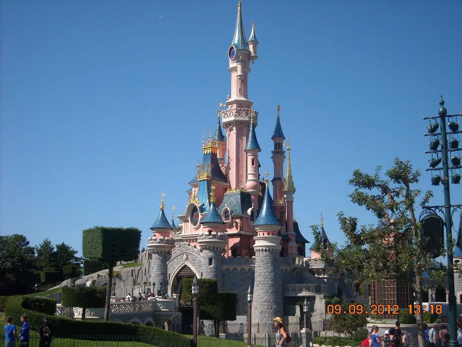 El blog de Bea: Disneyland París.