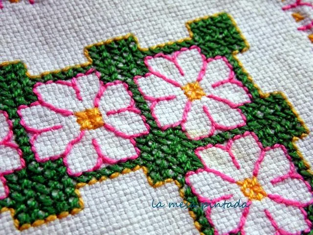 Blog Hop Macro del Día - BORDADOS A MANO - Paperblog Blog Hop Macro del Día - BORDADOS A MANO - Paperblog