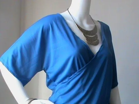 Blusa escote cruzado - YouTube