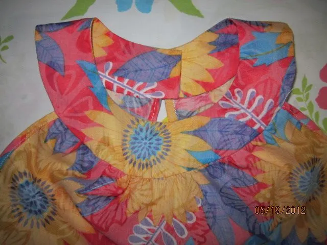 Blusa hombros descubiertos y cuello redondo | EL BAÚL DE LAS ... Blusa hombros descubiertos y cuello redondo | EL BAÚL DE LAS ...