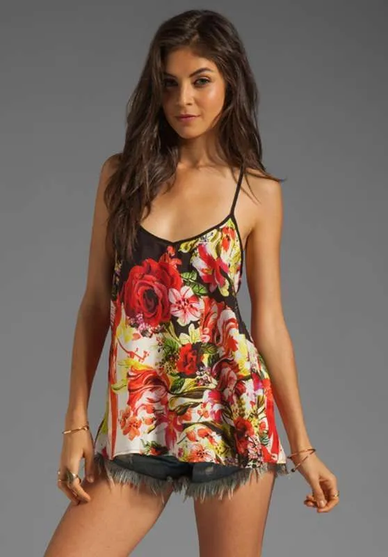 Blusas floreadas con tirantes de moda verano 2013 http://blusas.me ...