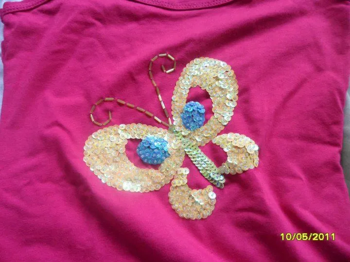 Decoraciónes de blusas con mostacilla - Imagui Decoraciónes de blusas con mostacilla - Imagui