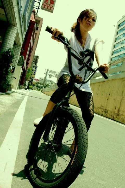 bmxer girl | Tumblr