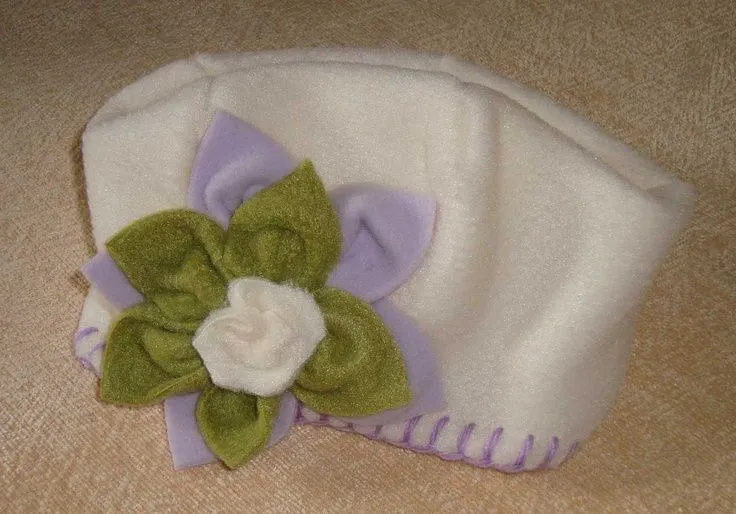 boinas en polar para niñas, divinas! | mis obras- my projects ... boinas en polar para niñas, divinas! | mis obras- my projects ...