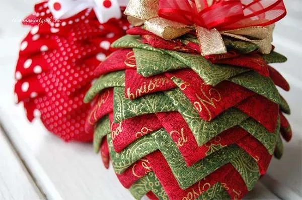 Cómo hacer bolas de navidad de patchwork paso a paso Cómo hacer bolas de navidad de patchwork paso a paso