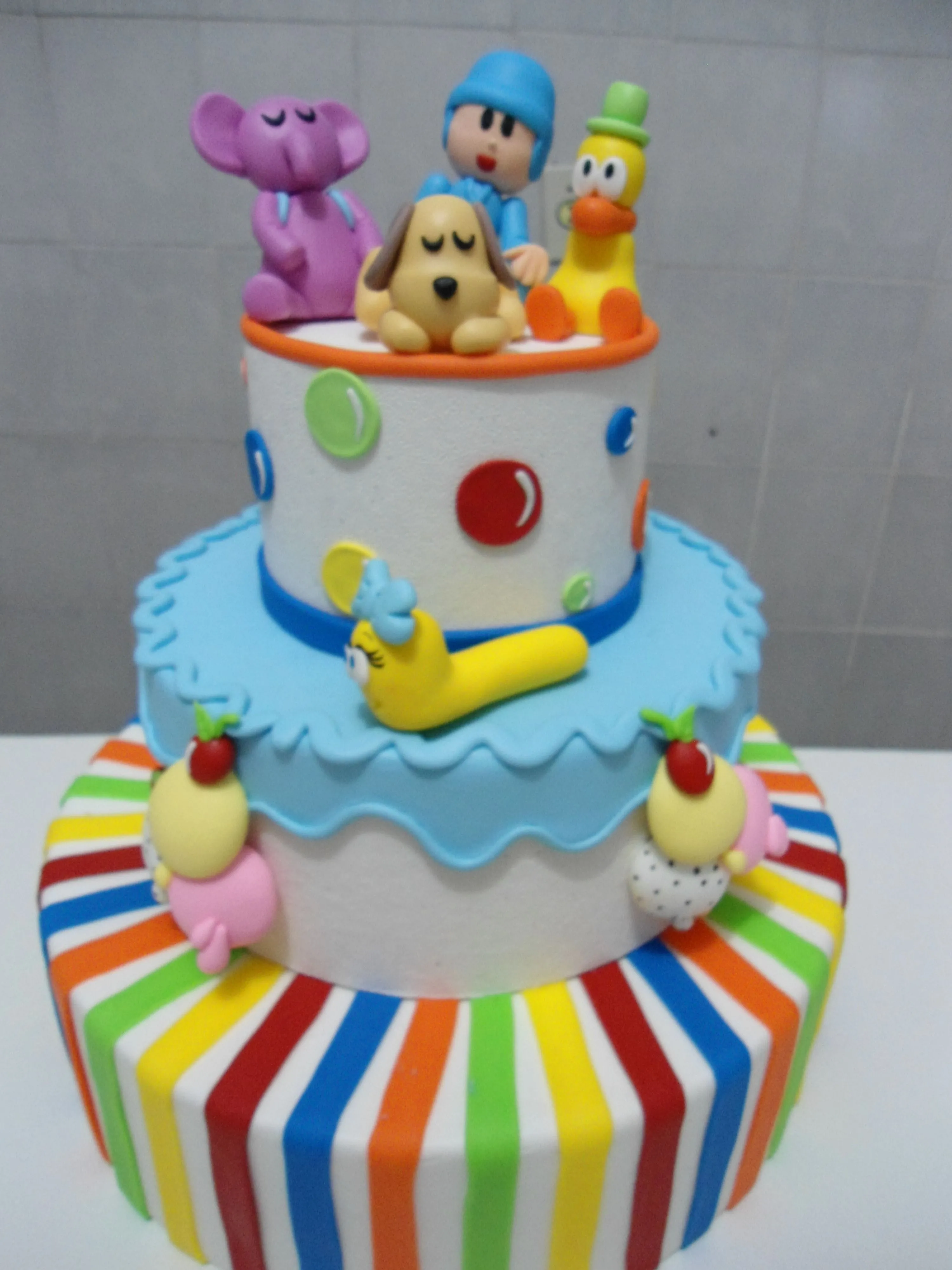 Bolo Cenográfico do pocoyo | Mih biscuit & cia | Elo7 Bolo Cenográfico do pocoyo | Mih biscuit & cia | Elo7