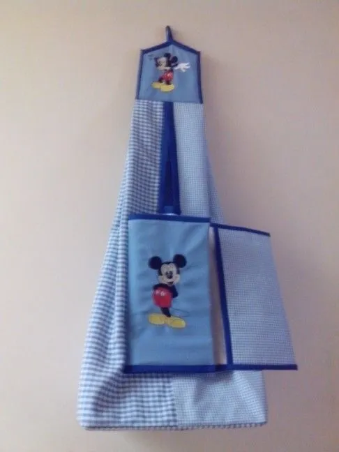 Bolsa pañales y estuche porta pañales | toalla y diapers | Pinterest Bolsa pañales y estuche porta pañales | toalla y diapers | Pinterest