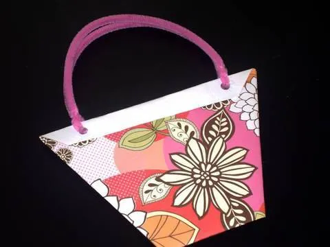 Manu-Gami Manualidades de papel: bolsa para regalos - YouTube