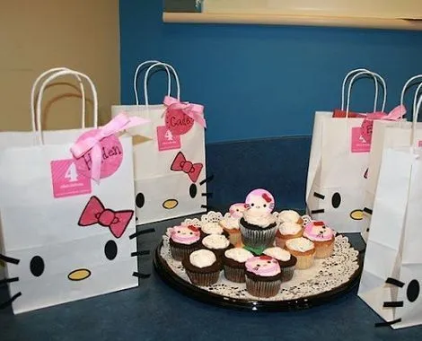 bolsas-cumple-hello-kitty-lazo.jpg