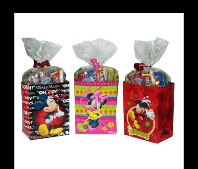 Bolsas de golosinas de papel decoradas con dibujos de Disney Bolsas de golosinas de papel decoradas con dibujos de Disney