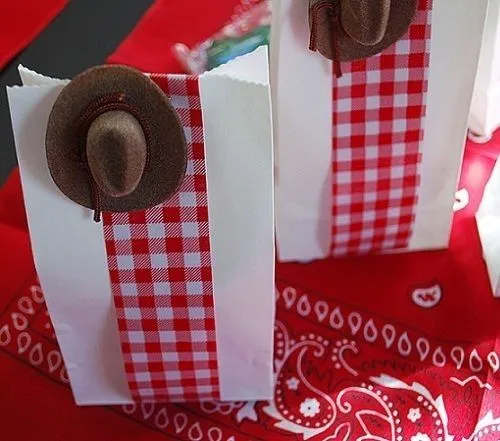 Cómo Hacer Bolsas De Gominolas Para Cumpleaños Infantiles Cómo Hacer Bolsas De Gominolas Para Cumpleaños Infantiles