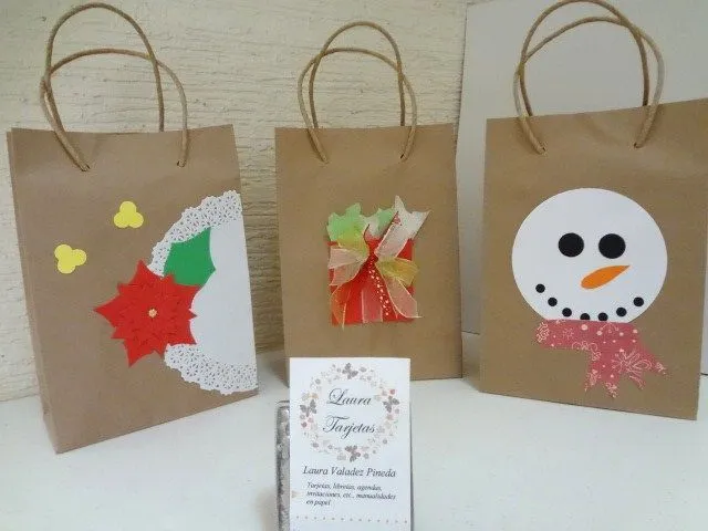 Bolsas kraft decoradas para navidad. Facebook: Laura Tarjetas ...