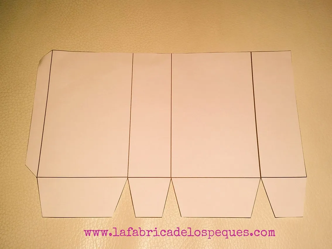Cómo hacer bolsas de papel - La fábrica de los peques Cómo hacer bolsas de papel - La fábrica de los peques