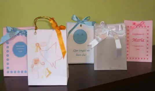 Cómo realizar bolsas para regalos