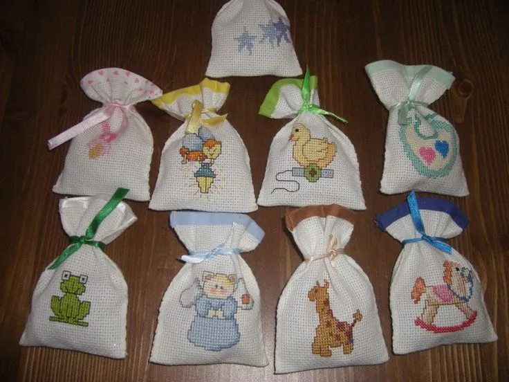 Bolsitas para bautizo | "Recuerditos" | Pinterest Bolsitas para bautizo | "Recuerditos" | Pinterest