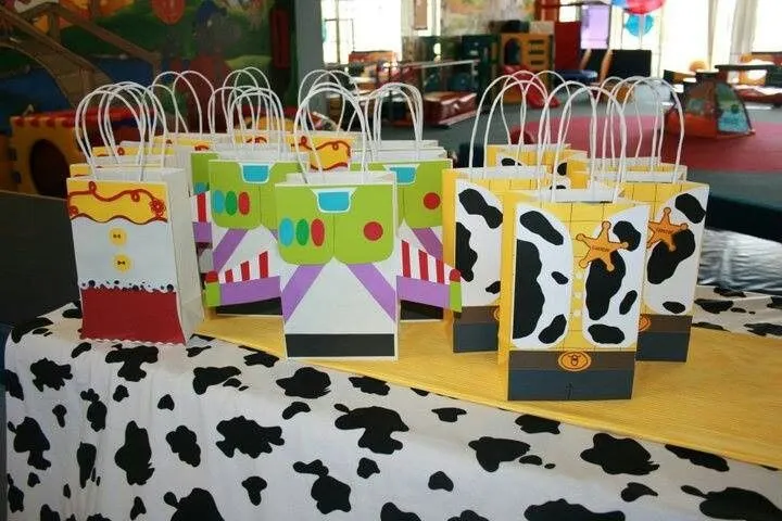 Bolsitas para fiesta infantil | Bolsitas | Pinterest | Fiestas