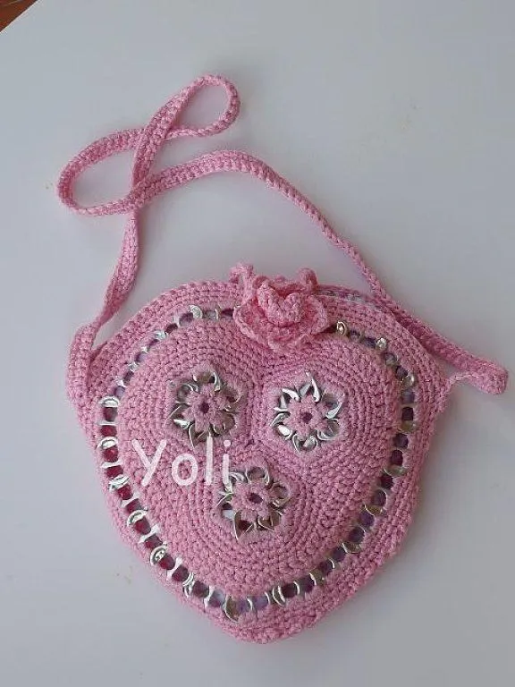 bolso con anillas (4) | Aprender manualidades es facilisimo.com bolso con anillas (4) | Aprender manualidades es facilisimo.com