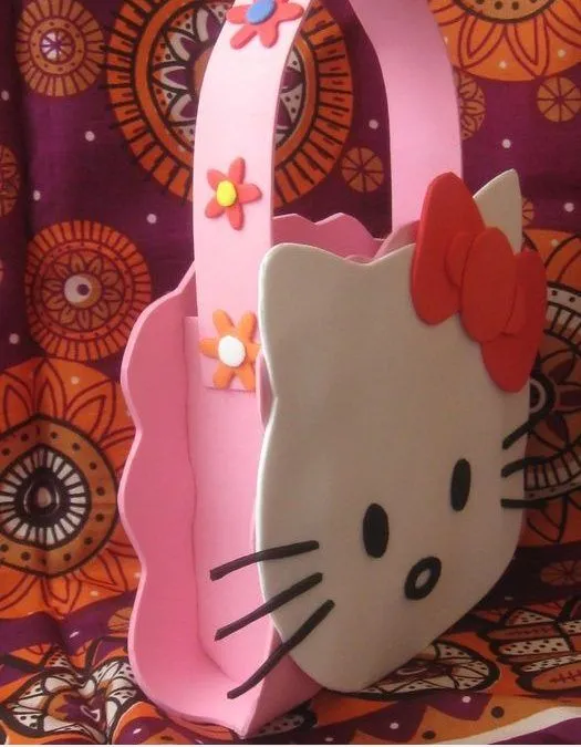 Bolso de Hello Kitty en foamy • Manualidades con Foamy Bolso de Hello Kitty en foamy • Manualidades con Foamy