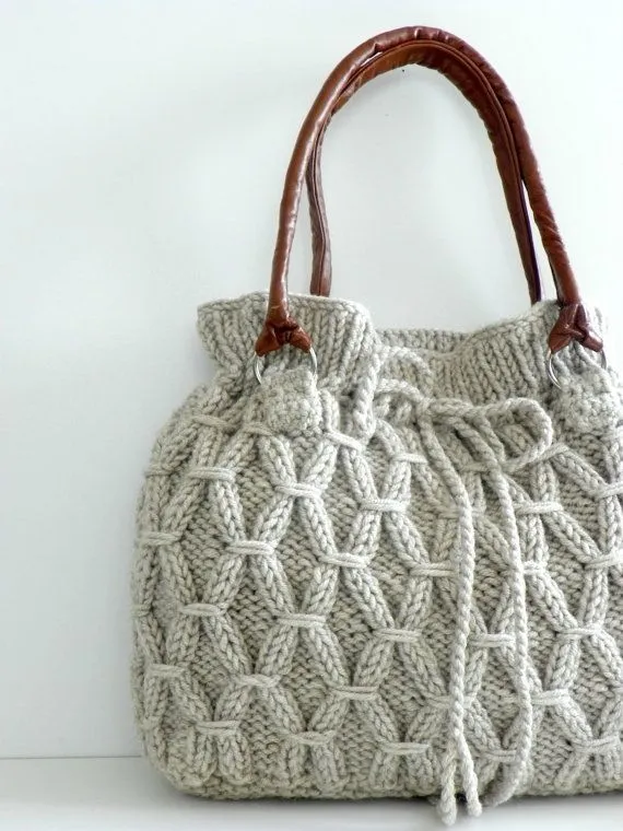 Bolso tejido en Dos Agujas. | "Bolsos y Monederos...Hechos a Mano ...