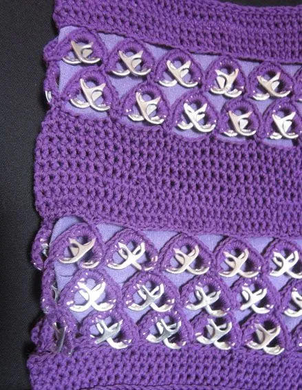 Bolsos de ganchillo con anillas de lata - Imagui Bolsos de ganchillo con anillas de lata - Imagui
