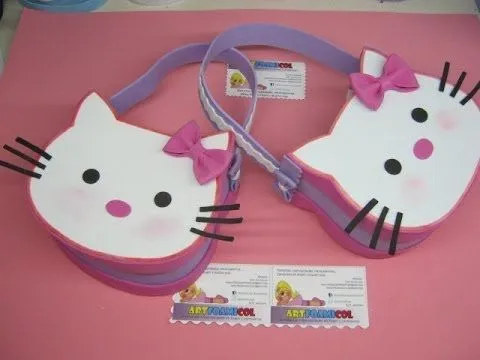 BOLSOS O COTILLONES EN FOAMY GOMAEVA DE HELLO KITTY CON MOLDES ...