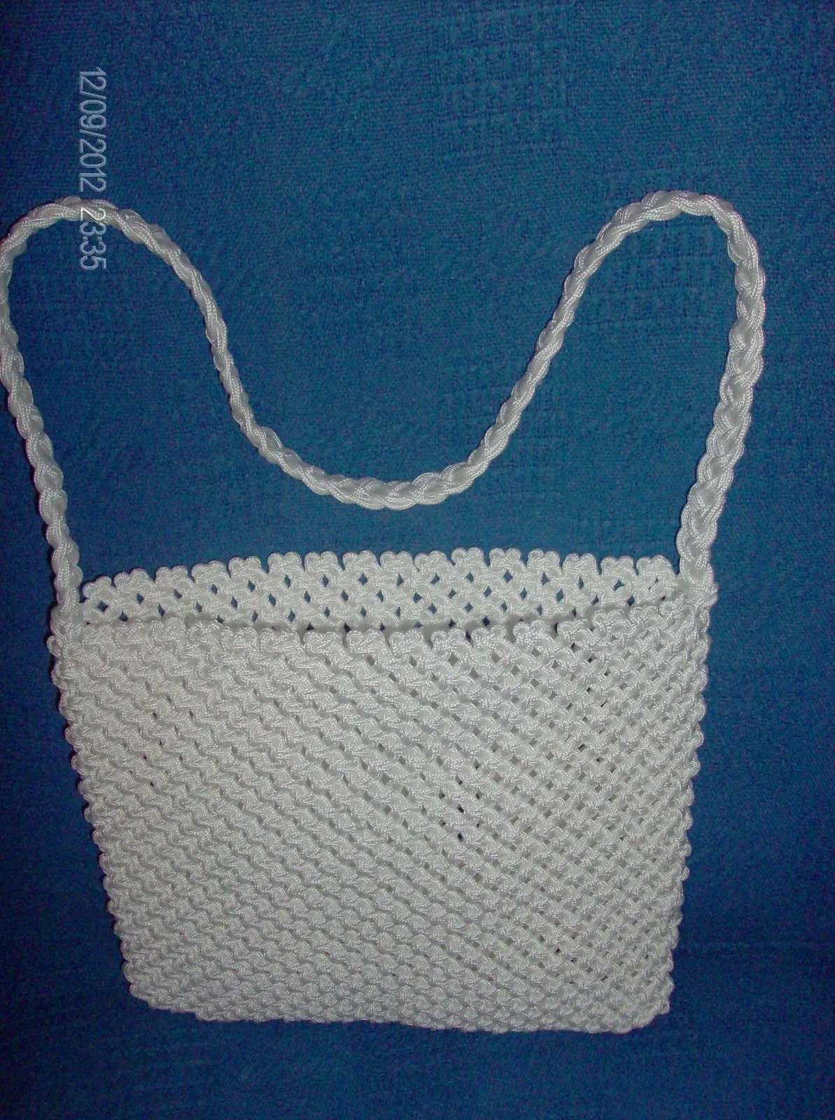 Bolsos de macrame tejidos a mano
