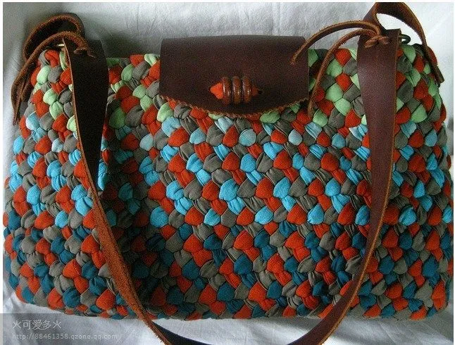 Cómo hacer bolsos de trapillo (medidas, técnicas e ideas) | El ... Cómo hacer bolsos de trapillo (medidas, técnicas e ideas) | El ...