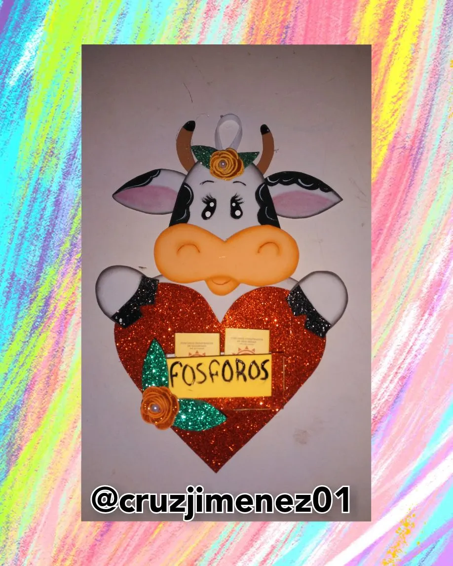 Bonita y decorativa vaca fosforera. Manualidad paso a paso.//Beautiful and  decorative phosphorus cow. Step by step craft. — Hive