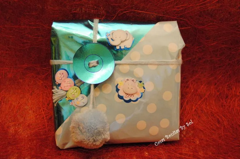 Cosas Bonitas By Sol: ENVOLVER DE REGALO 3: AZUL PARA EL BEBÉ Cosas Bonitas By Sol: ENVOLVER DE REGALO 3: AZUL PARA EL BEBÉ